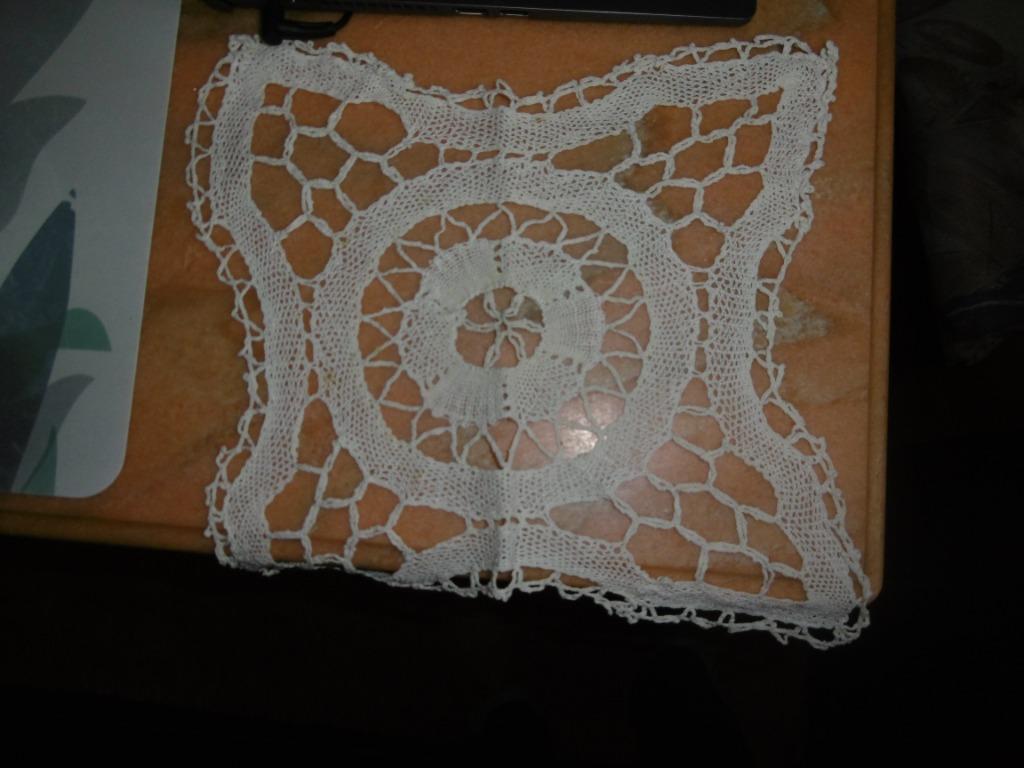 napperon antique en dentelle écru carré, Antiquités & Art, Tapis & Textile, Enlèvement ou Envoi