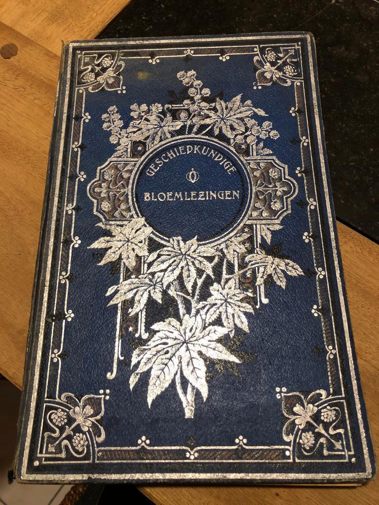 Geschiedkundige bloemlezingen, Bloemen uit eigen gaard - Ivo, Ophalen of Verzenden, Ivo Strobbe