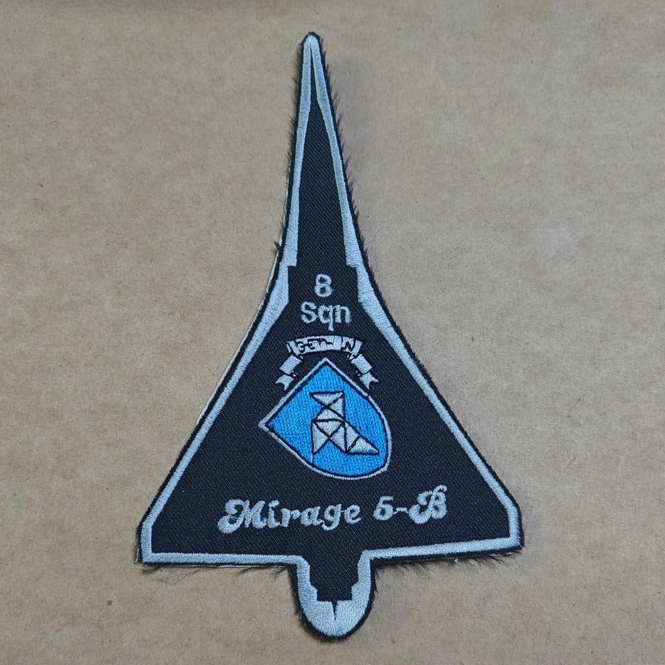8 SQN Mirage 5 -B Bierset, Ophalen of Verzenden, Luchtmacht, Embleem of Badge