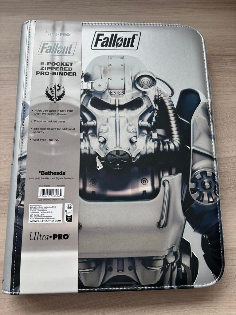 MTG - Fallout Ultra PRO 9-Pocket Zipper Binder Power Armor, Hobby & Loisirs créatifs, Jeux de cartes à collectionner | Autre, Enlèvement ou Envoi