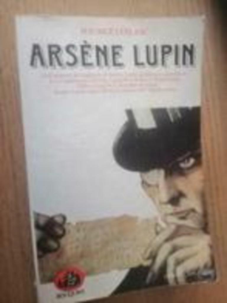 Arsène lupin, tome 1 :la comtesse de cagliostro. Lupin 1992, Livres, Enlèvement ou Envoi, Comme neuf