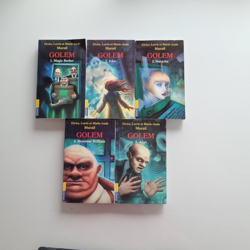 8 livres de jeunesse - policiers, Ophalen of Verzenden, Gelezen, Non-fictie