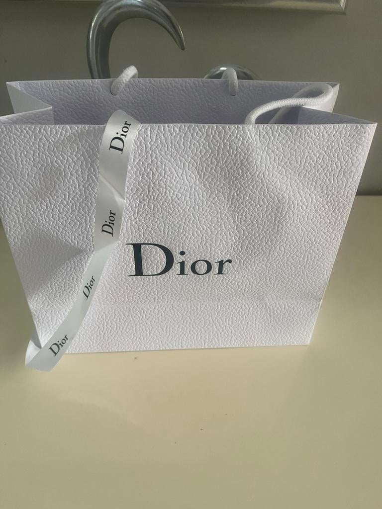 DIOR Moyen Petit Sac Shopping Carton Papier Blanc /noir, Enlèvement ou Envoi, Neuf