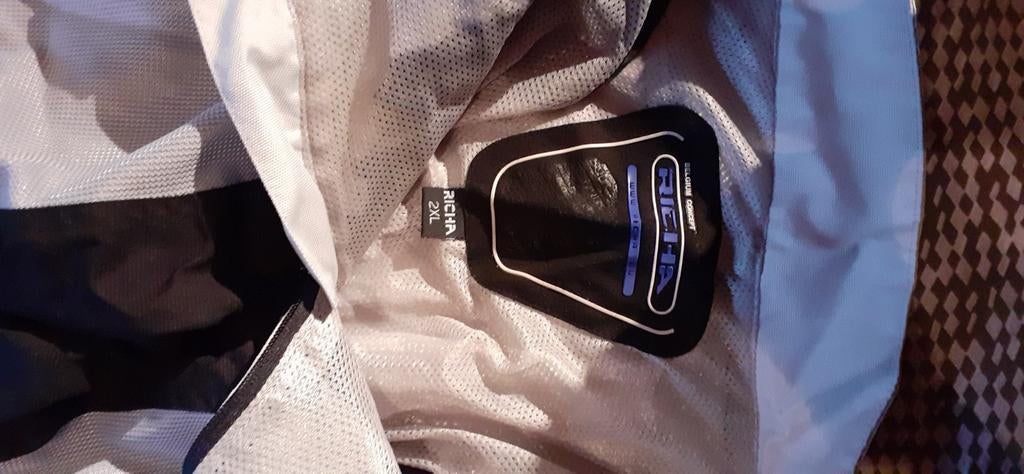Motorkleding Richa zomerbroek, Motoren, Ophalen
