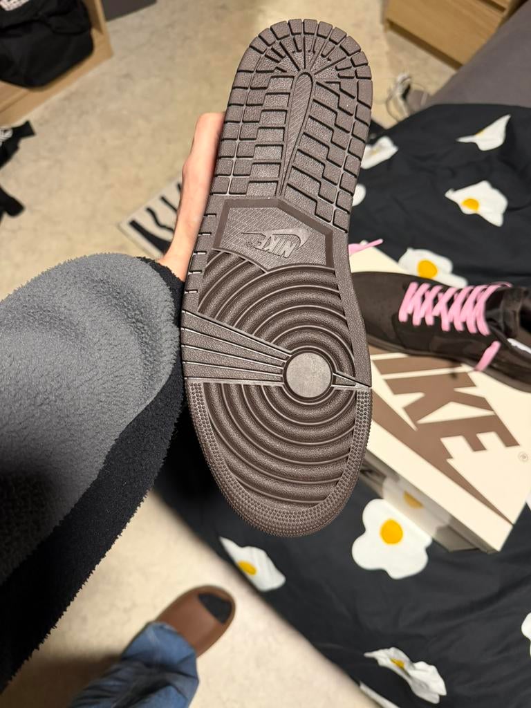 Nike jordan 1 travis scott velvet brown 46, Kleding | Heren, Ophalen, Nieuw