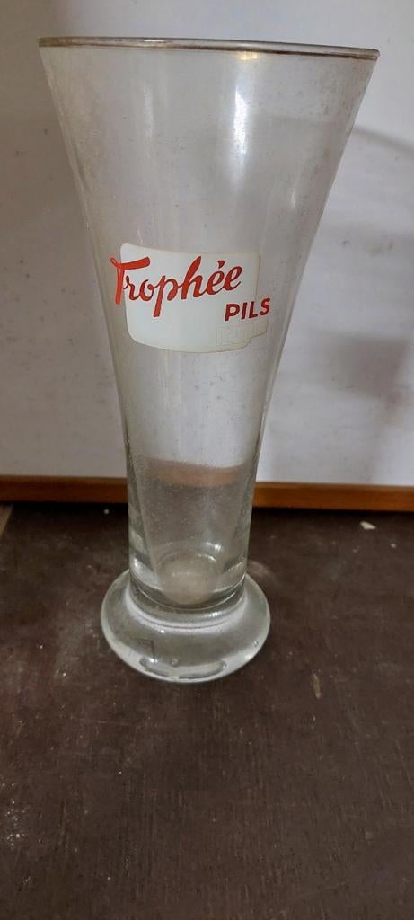 Trophée Pils Schilde, Enlèvement ou Envoi