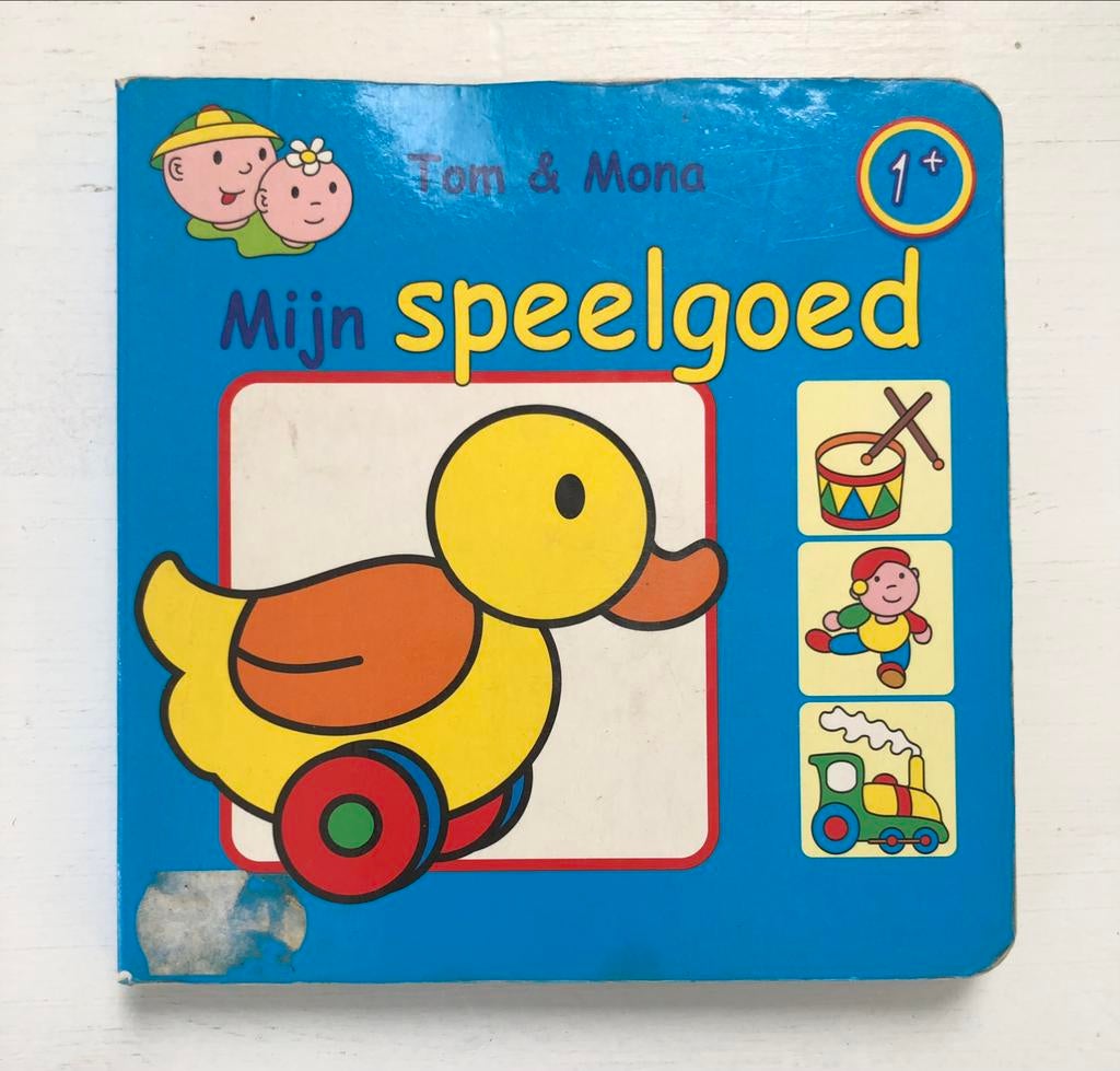 Mijn speelgoed Tom & Mona 1+ kartonnen babyboekje, Enlèvement ou Envoi, Utilisé