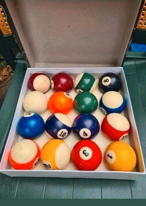 Boules de billard, Enlèvement ou Envoi, Comme neuf