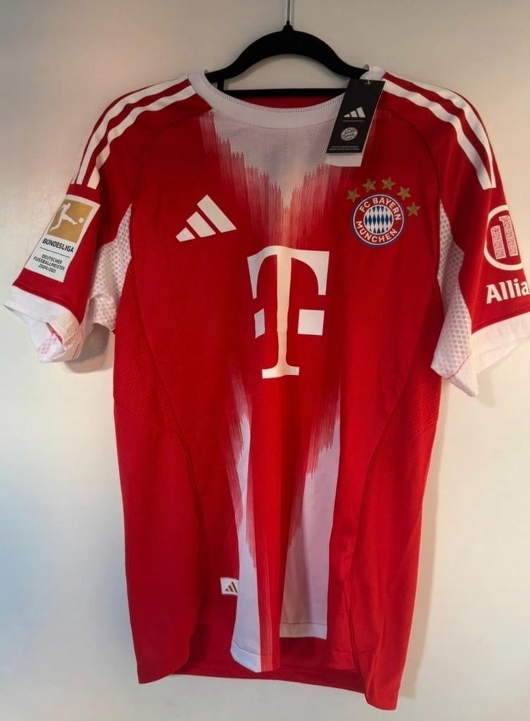 Bayern München Musiala Voetbalshirt Origineel Nieuw 2025, Envoi, Comme neuf