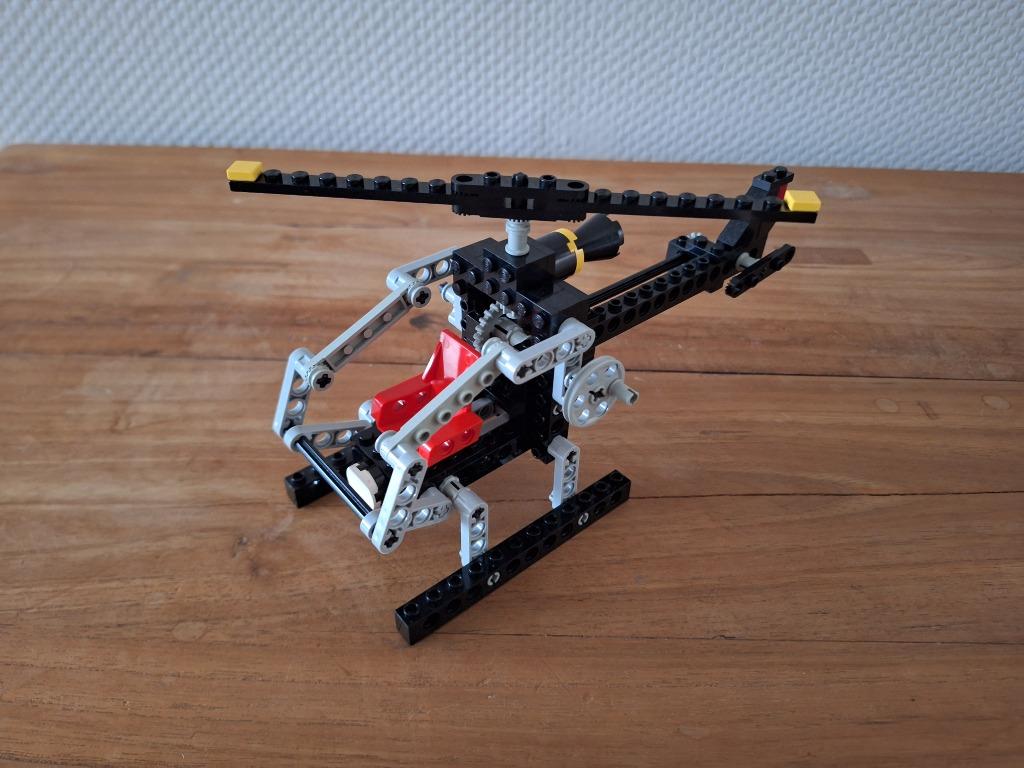 Lego 8825 technic helikopter, Enlèvement ou Envoi, Utilisé, Ensemble complet, Lego