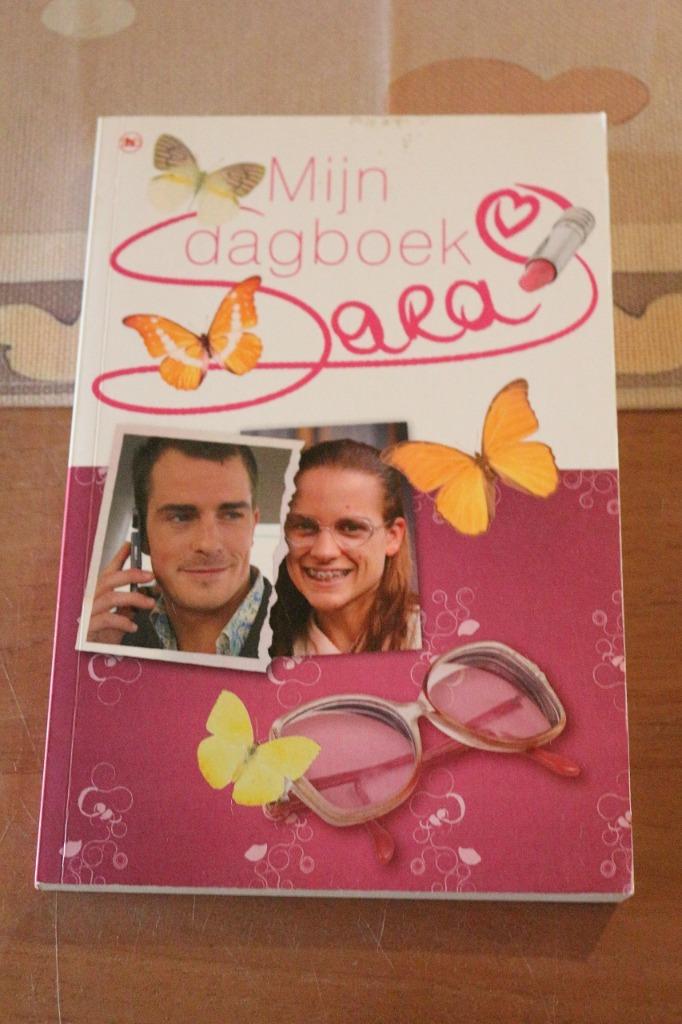 *Sara mijn dagboek deel 1 - Ria Maes, Enlèvement ou Envoi, Belgique, Utilisé, Ria Maes
