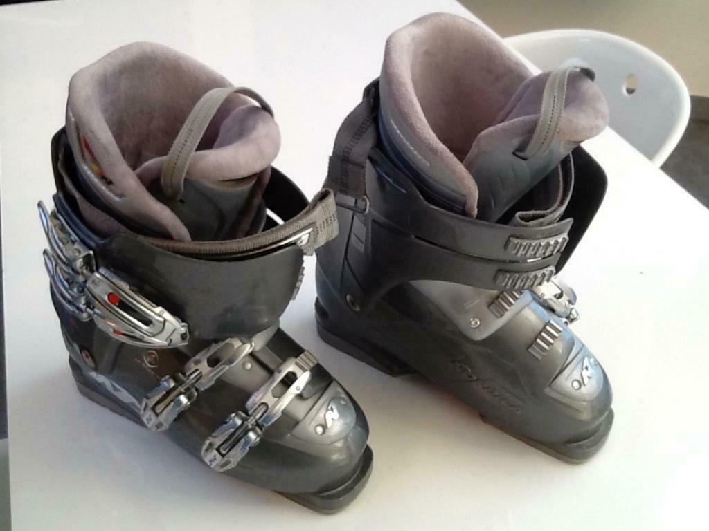 Skibotten Nordica in uitstekende staat - dames, Sport en Fitness, Skiën en Langlaufen, Ophalen, Schoenen, Zo goed als nieuw, Nordica
