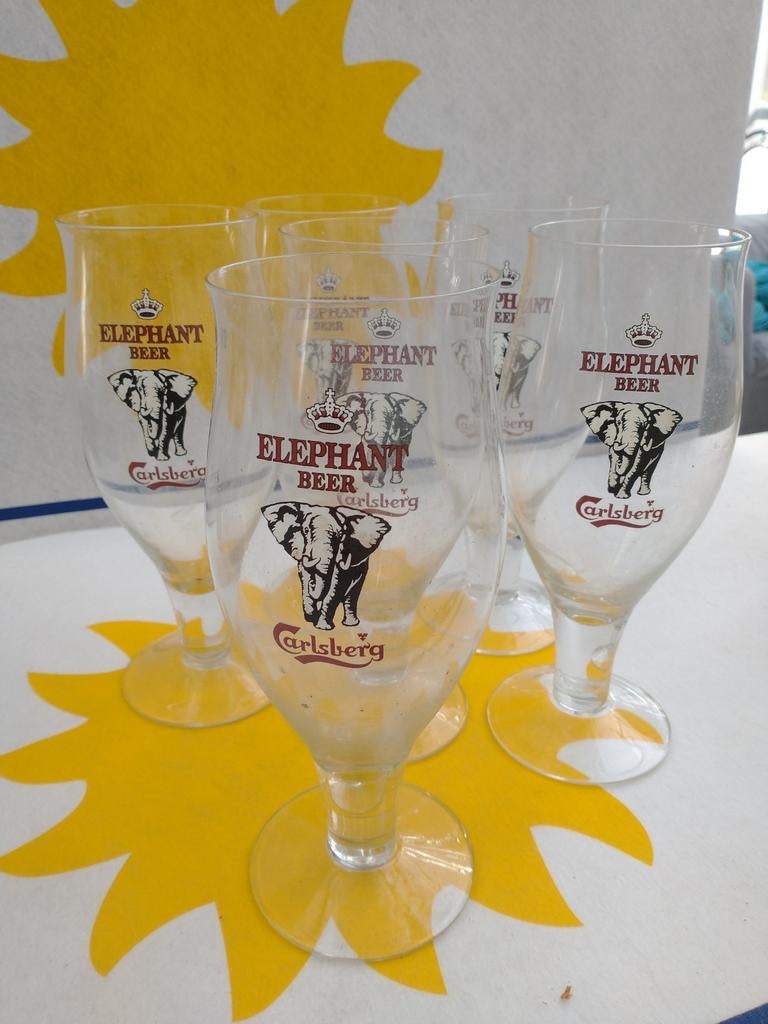 Carlsberg Elephant beer glazen van Halve liter 6 st, Collections, Enlèvement ou Envoi, Comme neuf, Verre à bière