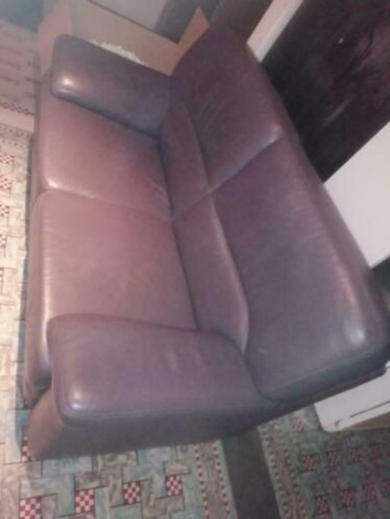Grijze zetel 1m80 op 90 en 100cm hoogte en rode hoekzetel, Ophalen