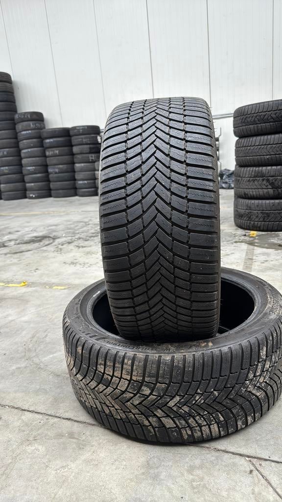 2354019  235/40R19 winter merk Bridgeston, Ophalen