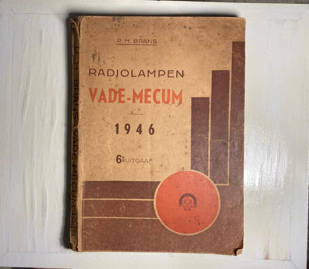 Radiolampen Vade-mecum 1946 6e uitgave, Enlèvement ou Envoi