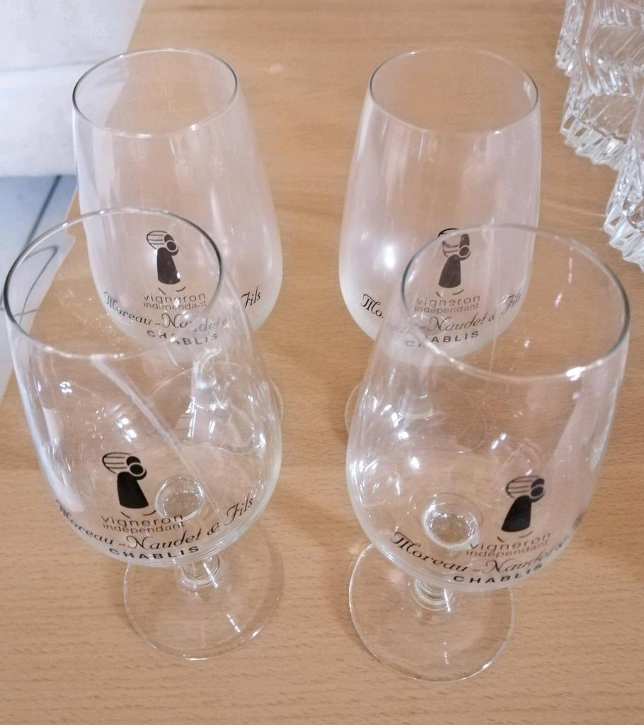 4 verres à chablis de producteur, Enlèvement ou Envoi, Comme neuf