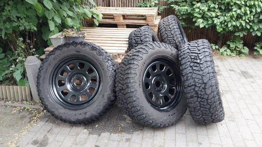 GCP Daytona 20"  velgen met banden voor Defender Range Rover, Auto-onderdelen, Ophalen, Gebruikt, 285 mm, Banden en Velgen