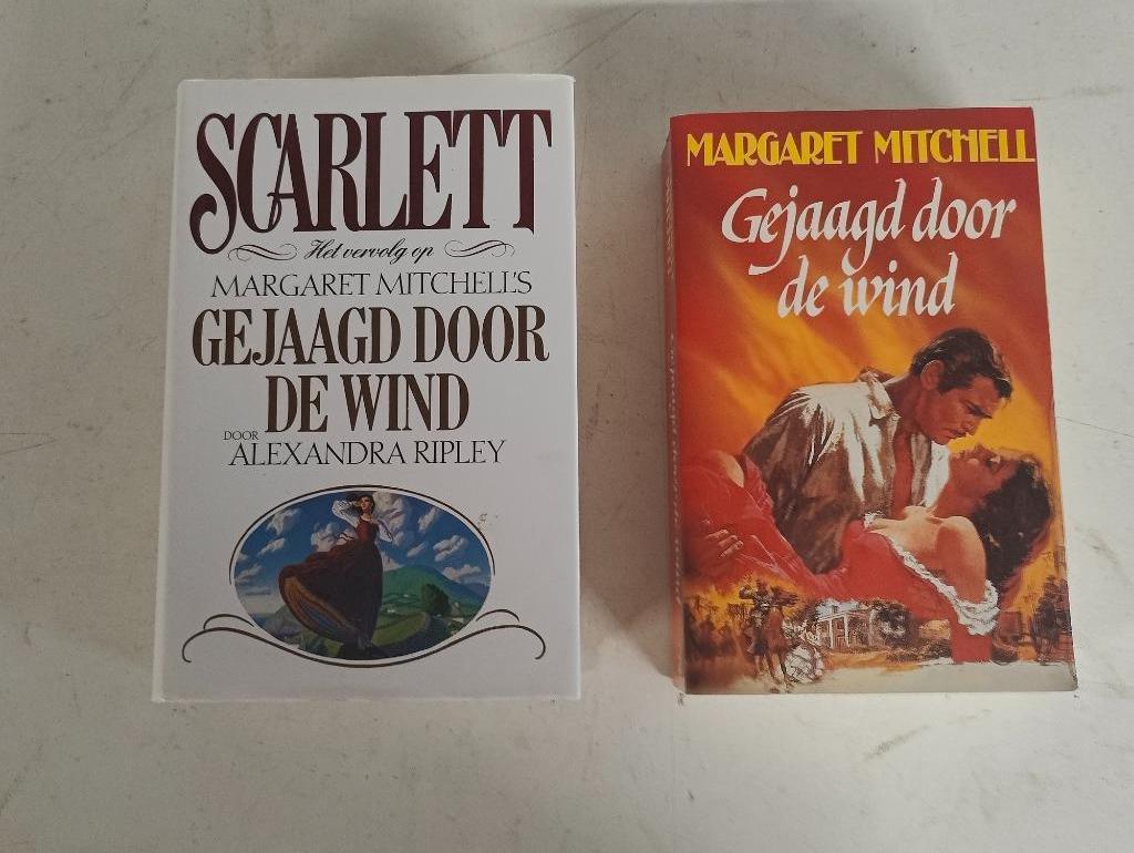 Gejaagd door de wind + Scarlett (vervolg), Ophalen of Verzenden, Gelezen