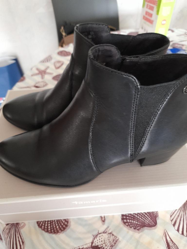 Boots en cuir noir "Tamaris" pointure 40, Tamaris, Enlèvement, Porté, Noir