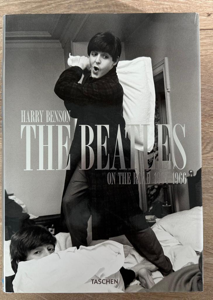 The Beatles: 2 verzamelboeken en publicaties, Ophalen, Gebruikt