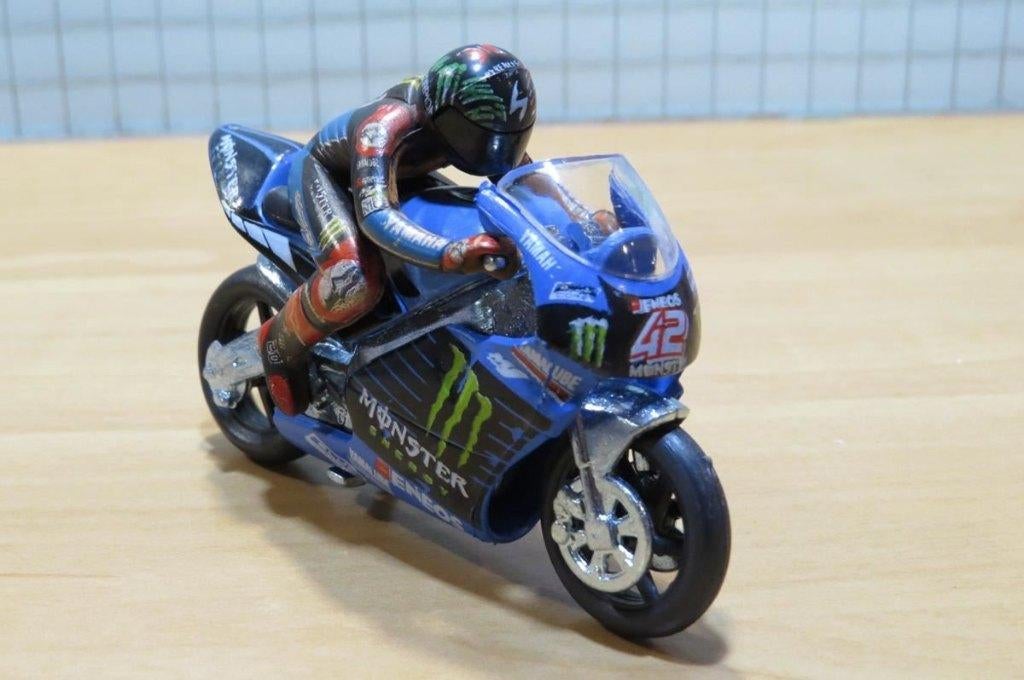 Alex Rins Monster Yamaha YZR-M1 2025 1:22 guisval, Ophalen of Verzenden, Nieuw, Motor
