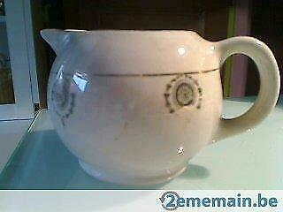 Ancien pot à lait en faïence, Enlèvement ou Envoi