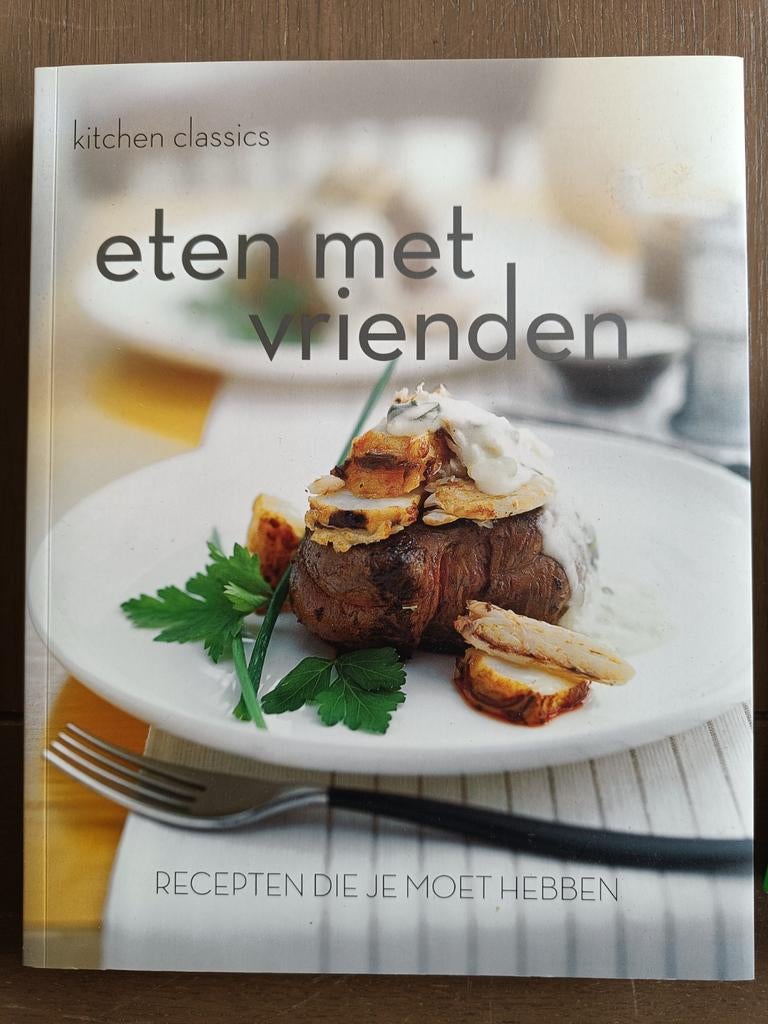 Kookboek 'Eten met vrienden' - hardcover, nieuw, Ophalen of Verzenden, Nieuw, Hoofdgerechten