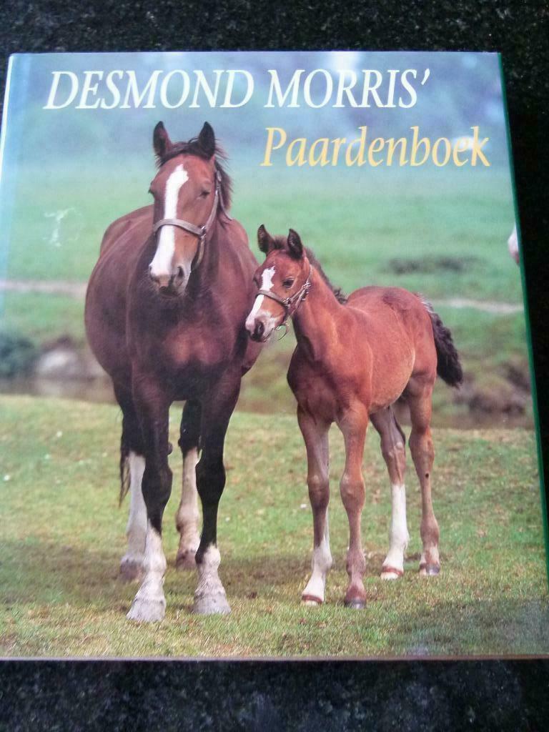 Desmond Morris' Paardenboek, Ophalen of Verzenden, Zo goed als nieuw, Paarden of Pony's