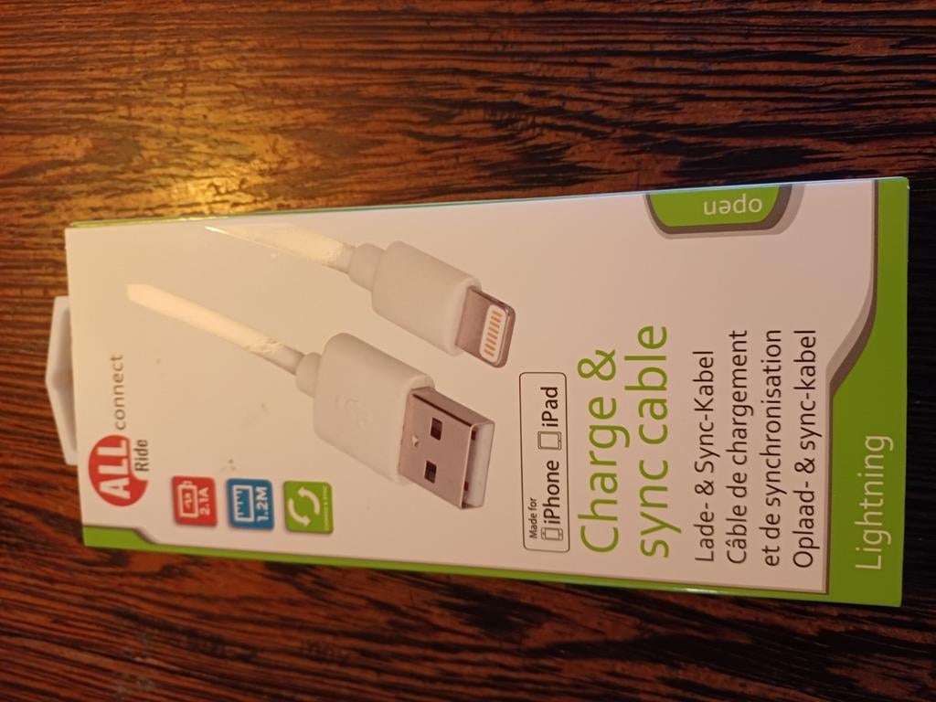 Laadkabel nieuw iPhone in verpakking, Telecommunicatie, Ophalen, Nieuw