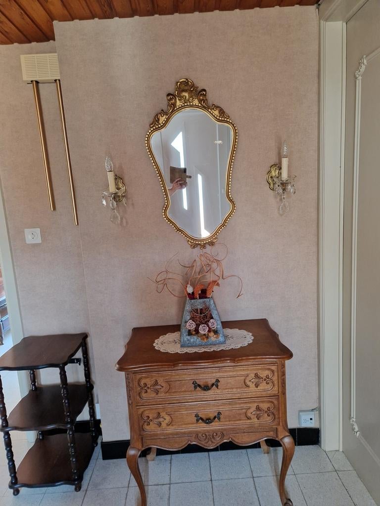 Halmeubel., Enlèvement