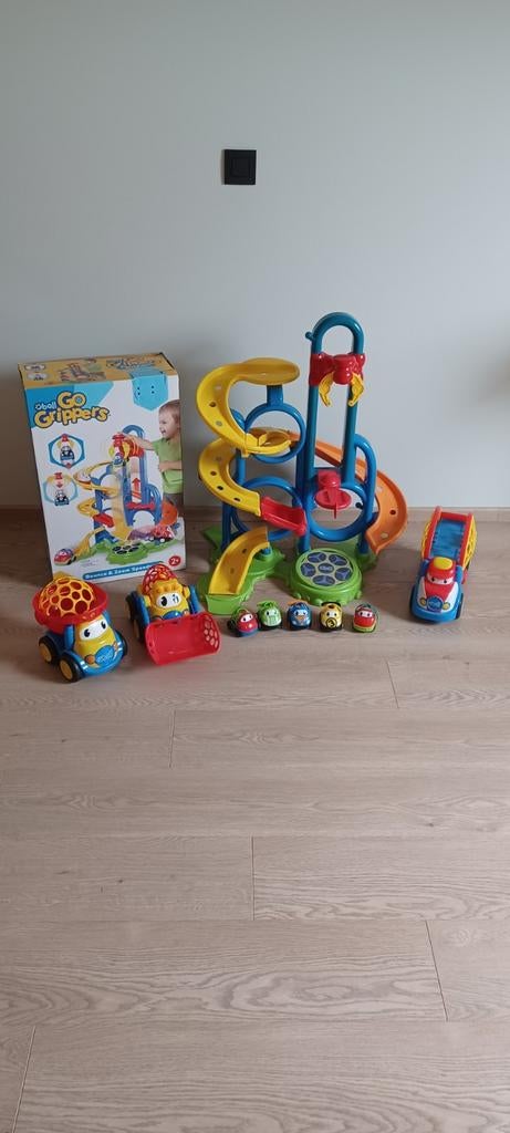 Oball Go Grippers autobaan kiepwagen transporter bulldozer, Enfants & Bébés, Jouets | Véhicules en jouets, Comme neuf, Enlèvement