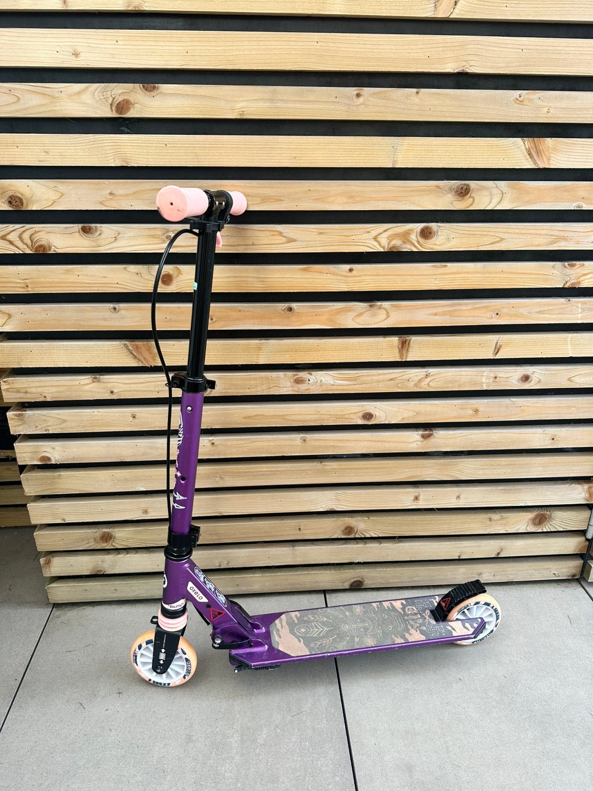Kinder step, Fietsen en Brommers, Ophalen, Gebruikt