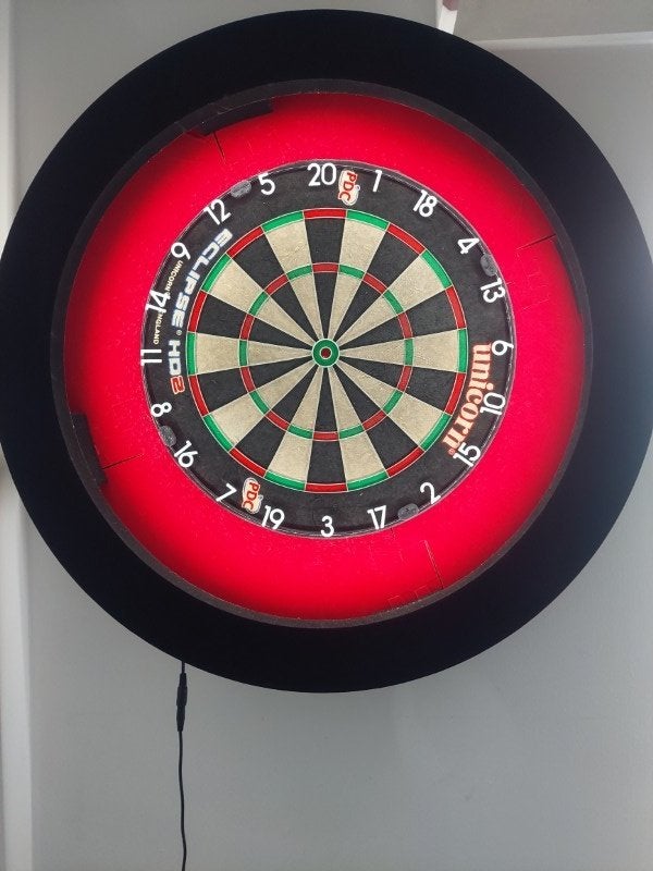 DARTBLOK+LED verlichting + DARTMAT, Ophalen, Zo goed als nieuw, Dartbord