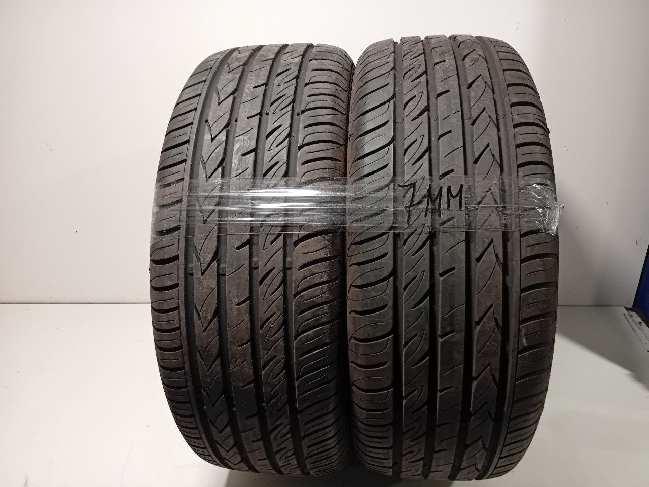 Bandenset 2 stuks Zomer 205 55 R16, Onderdelen@venauto.nl, Van der Ven Autorecycling B.V., Ettenseweg 76, 4706 PB Roosendaal, The Netherlands