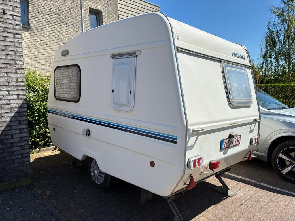 Caravan predom volledig polyester ✅, Caravans en Kamperen, Caravans, Particulier, Predom, Oven, Ophalen of Verzenden