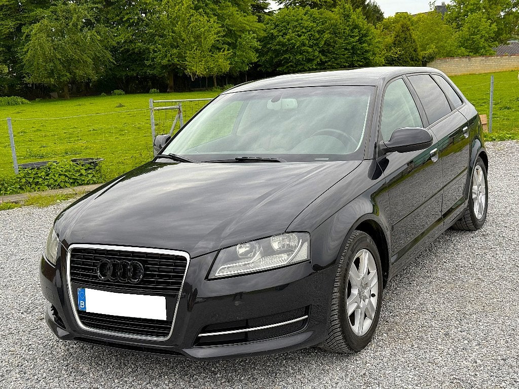 Audi A3 1.6 TDi Zeer schoon !, Voorwielaandrijving, Euro 5, Zwart, 4 cilinders