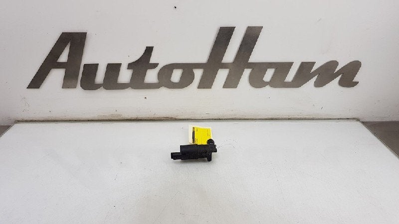 LAVE-GLACE POMPE AVANT Peugeot 107 (|643476|), Utilisé, Peugeot