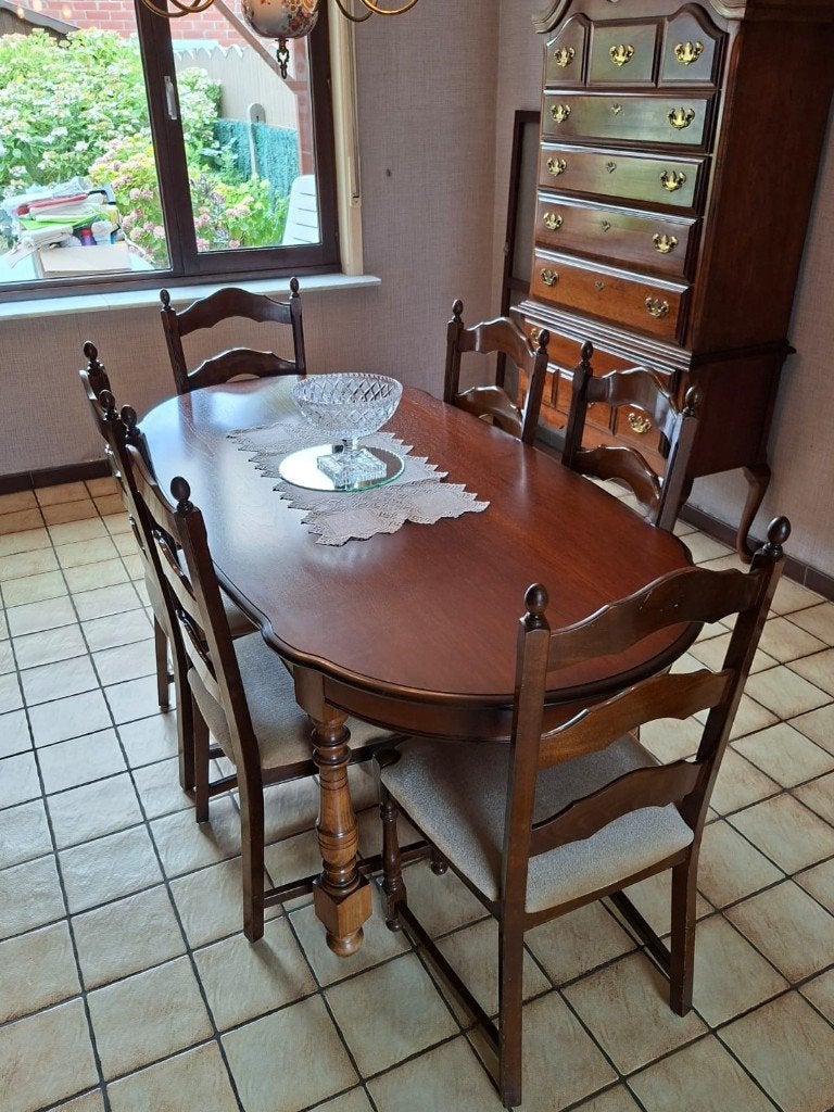 table à manger avec 6 chaises, 150 à 200 cm, Cinq personnes ou plus, Cerisier, Comme neuf