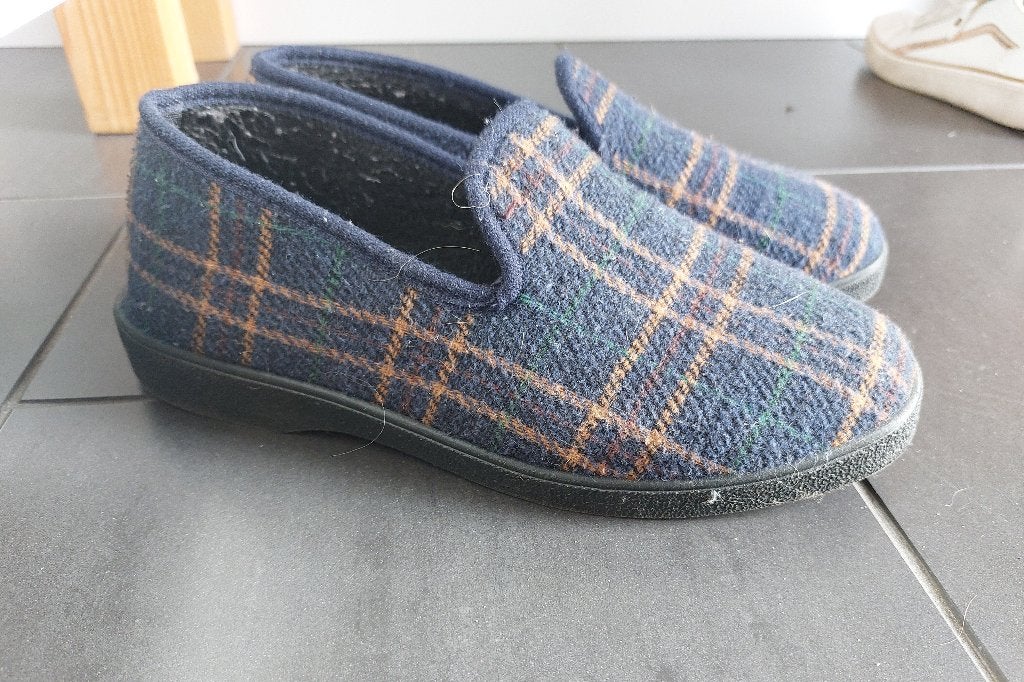 Heren pantoffels, Overige kleuren, Ophalen of Verzenden, Pantoffels of Sloffen, Gedragen