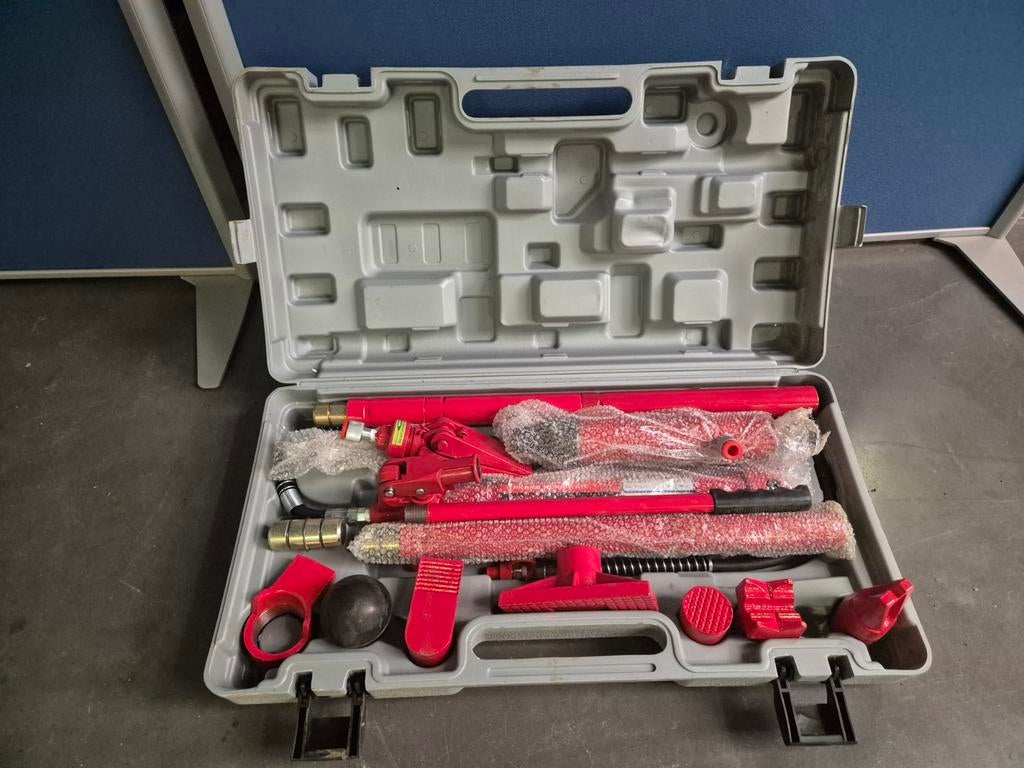 Valises de redressage carrosserie 10 tonnes, Enlèvement