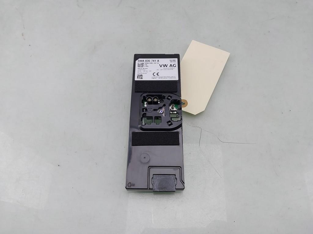 ANTENNE GPS Volkswagen Golf VIII (CD1) (|5WA035741A|), Utilisé, Volkswagen