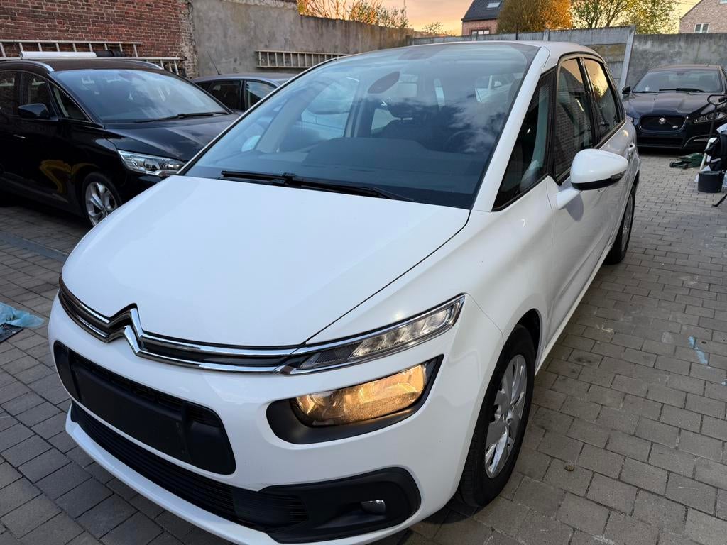 C4 spacetourer 2020, 1.5 diesel euro 6D, Wit, Diesel, Particulier, 6 deurs
