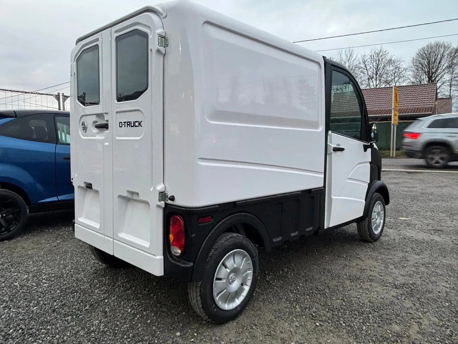 Aixam D-Truck (automatique), Autos, Aixam, Neuf, Achat, Entreprise, Carnet d'entretien