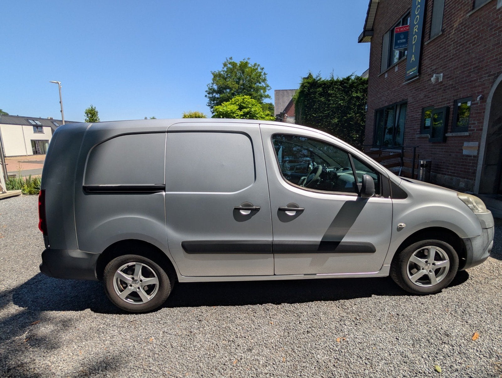 Peugeot partner 2014, 90 pk verlengd koffer, Auto's, Bestelwagens en Lichte vracht, Te koop, Bluetooth, Peugeot