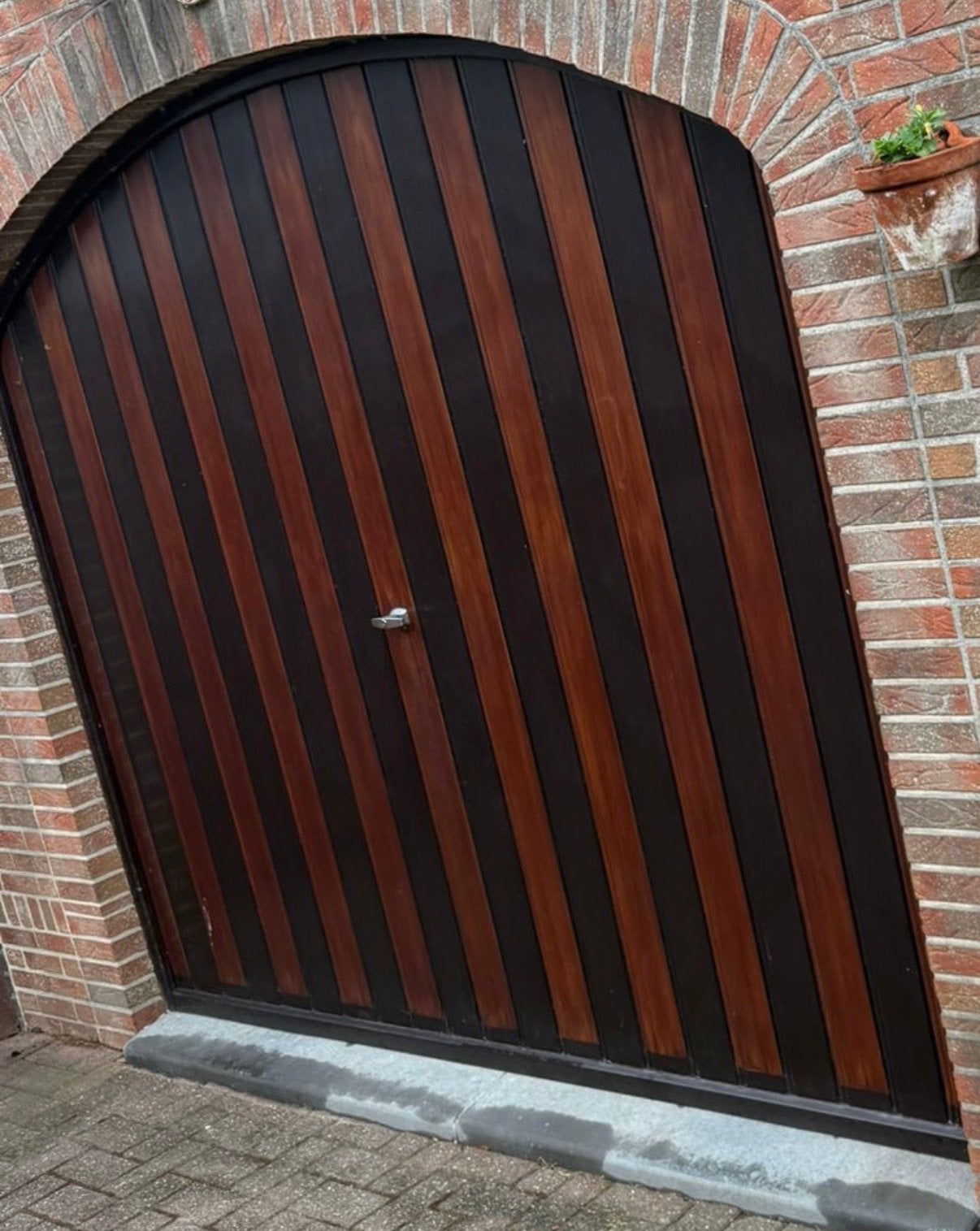Afzelia kantelpoort voor de garage, Ophalen, Gebruikt
