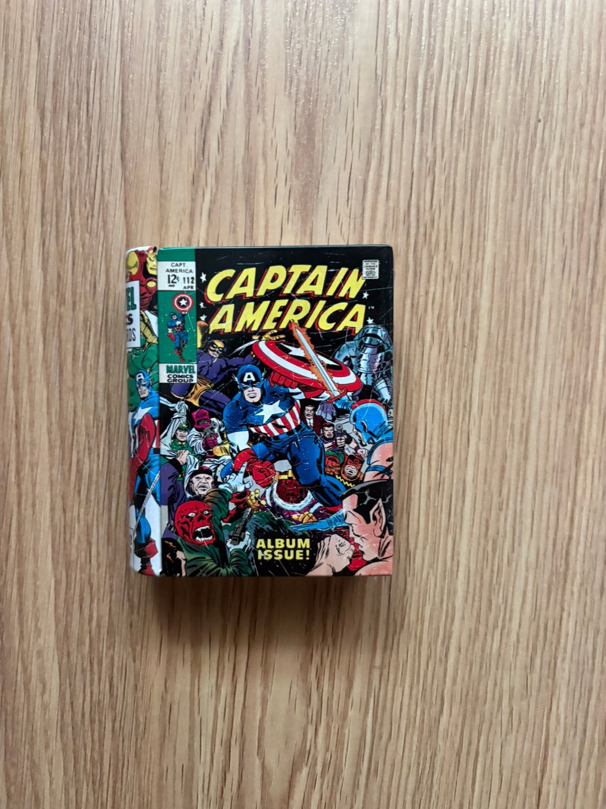 Marvel Comics Speelkaarten in Blik, Boeken, Ophalen, Zo goed als nieuw