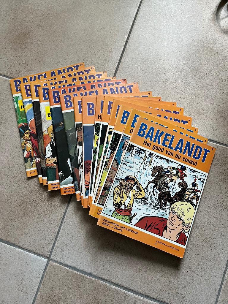 Te koop strips Bakelandt, Meerdere stripboeken, Ophalen, Zo goed als nieuw, Herge