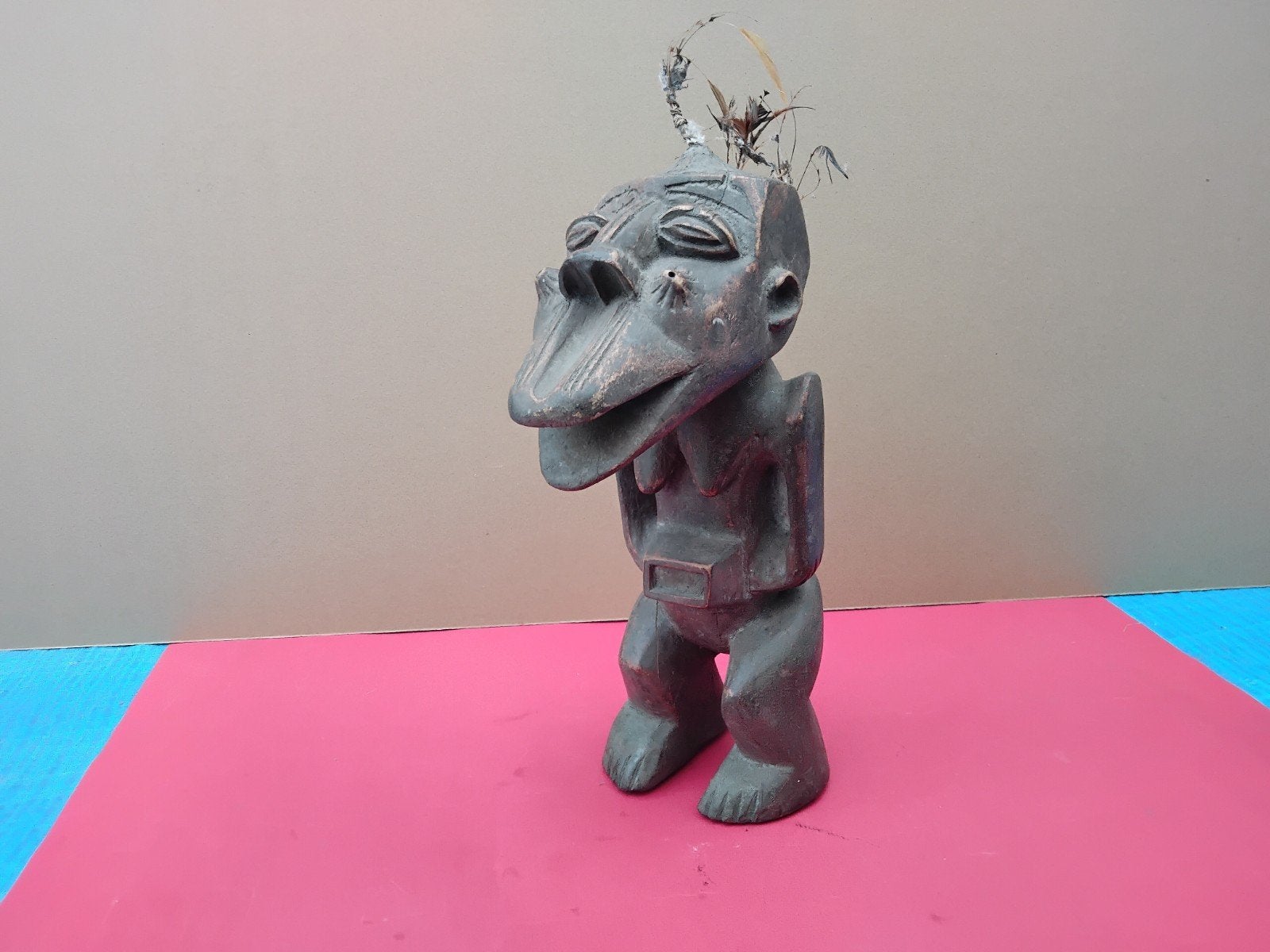 Statue Africaine, Enlèvement ou Envoi