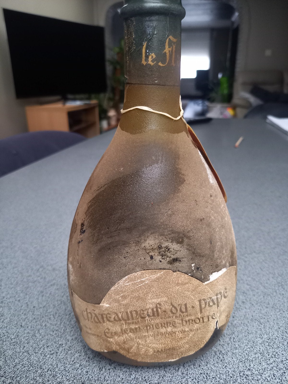 Châteauneuf du Pape, Collections, Vins, Enlèvement ou Envoi, Neuf, Vin rouge, Pleine